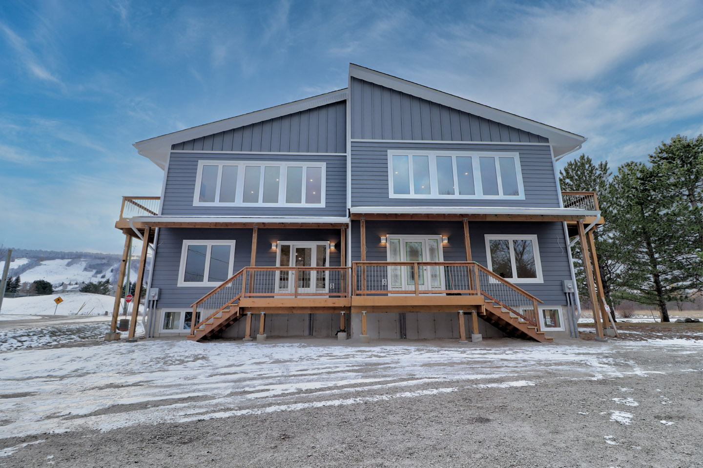 Cottage in Blue Mountain Hero